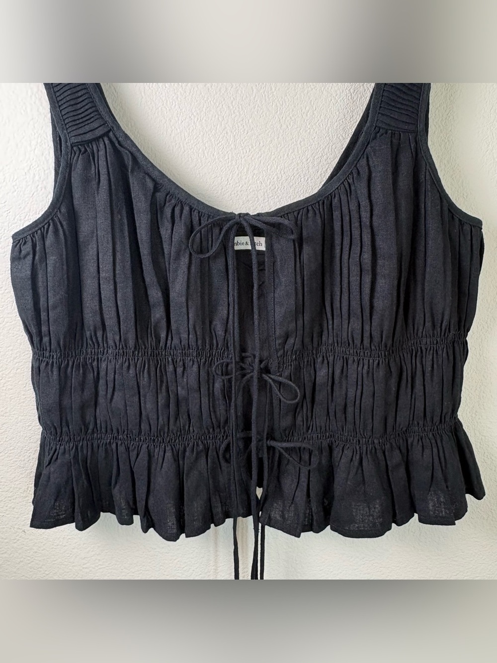 EUC Abercrombie & Fitch Black Linen Ruched Tie Front Crop Top L 140F2071